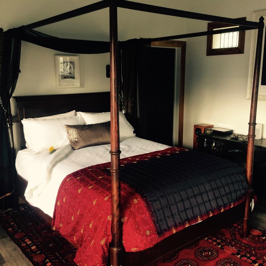 Marriners Luxury Guesthouse Rawene Екстериор снимка